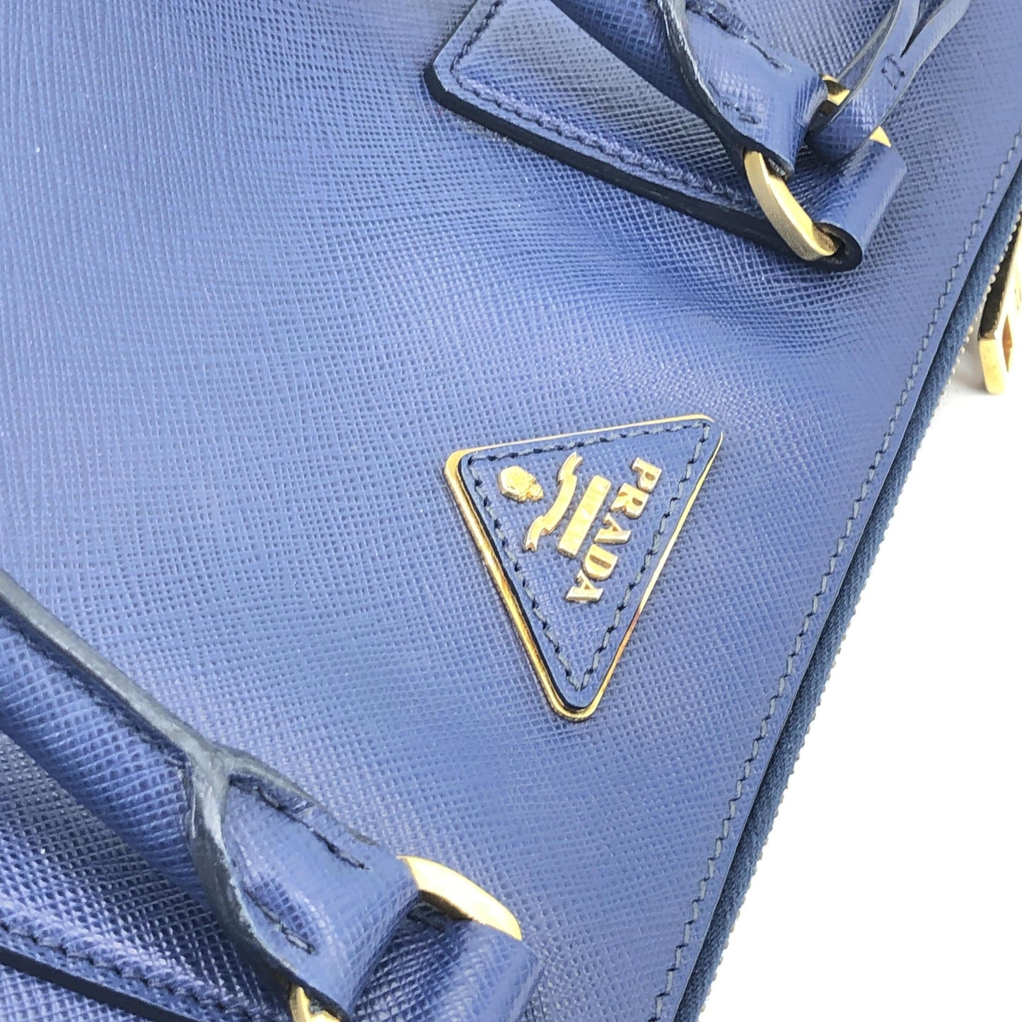 Prada Galleria en Cuir Saffiano Bleu