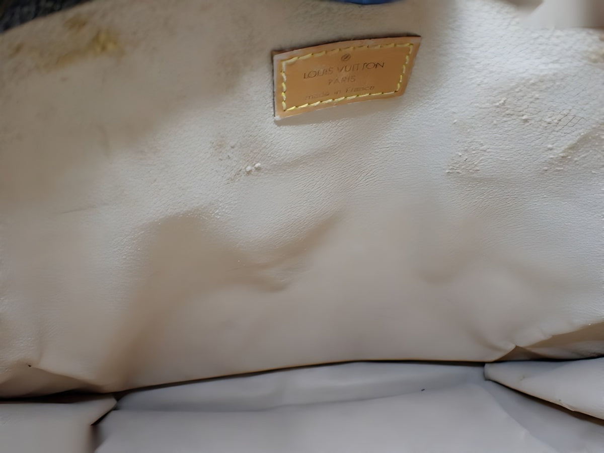 Louis Vuitton Sac Plat Monogram vintage 2000 – détail 10