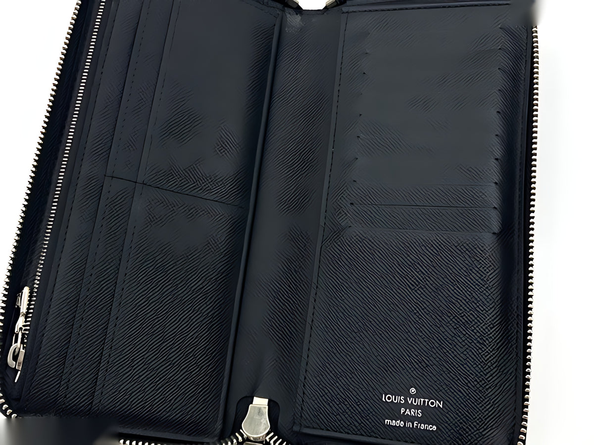 Louis Vuitton Zippy Vertical Épi noir — vue 5