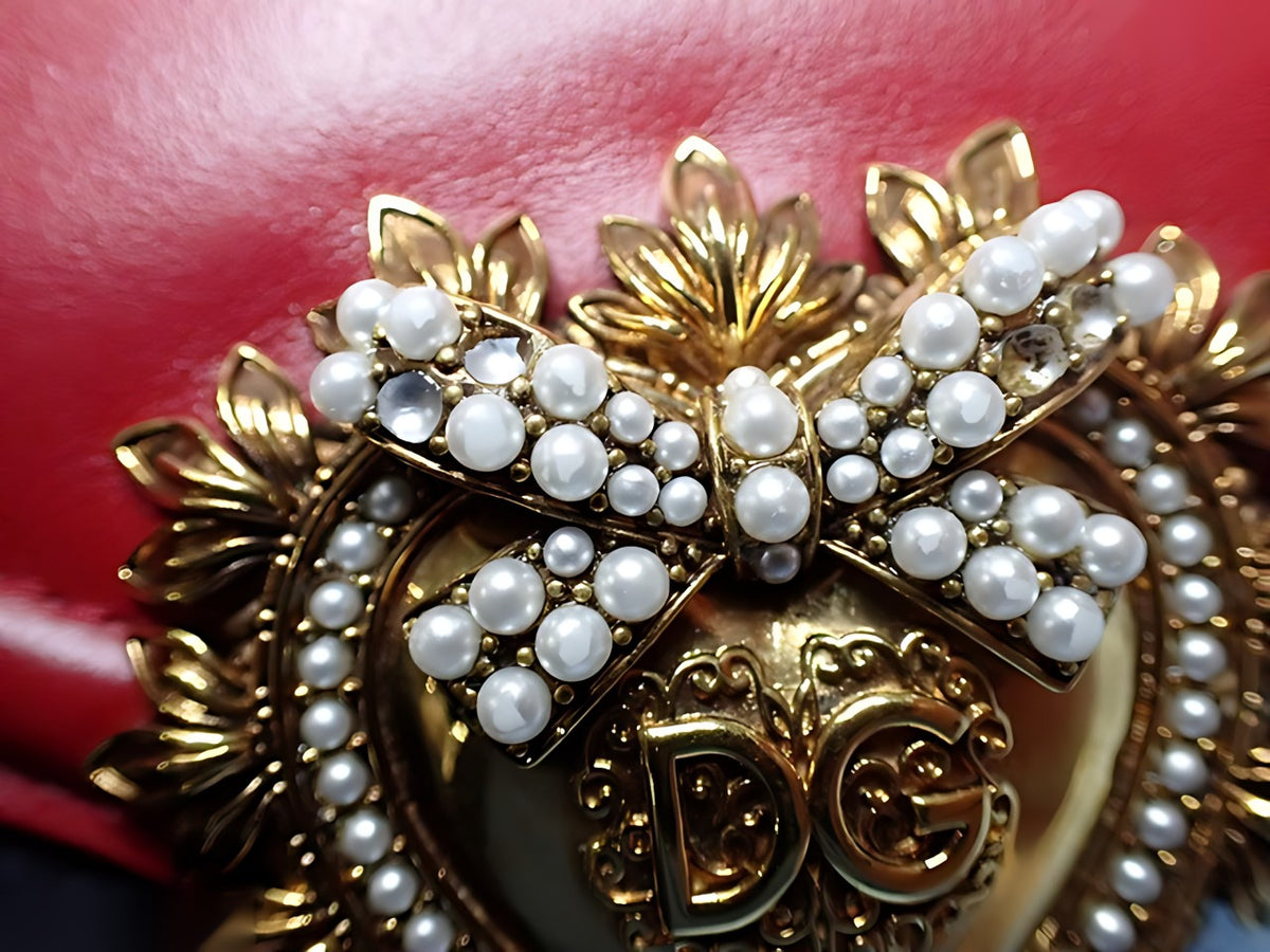 Dolce & Gabbana Devotion rouge — détail 1