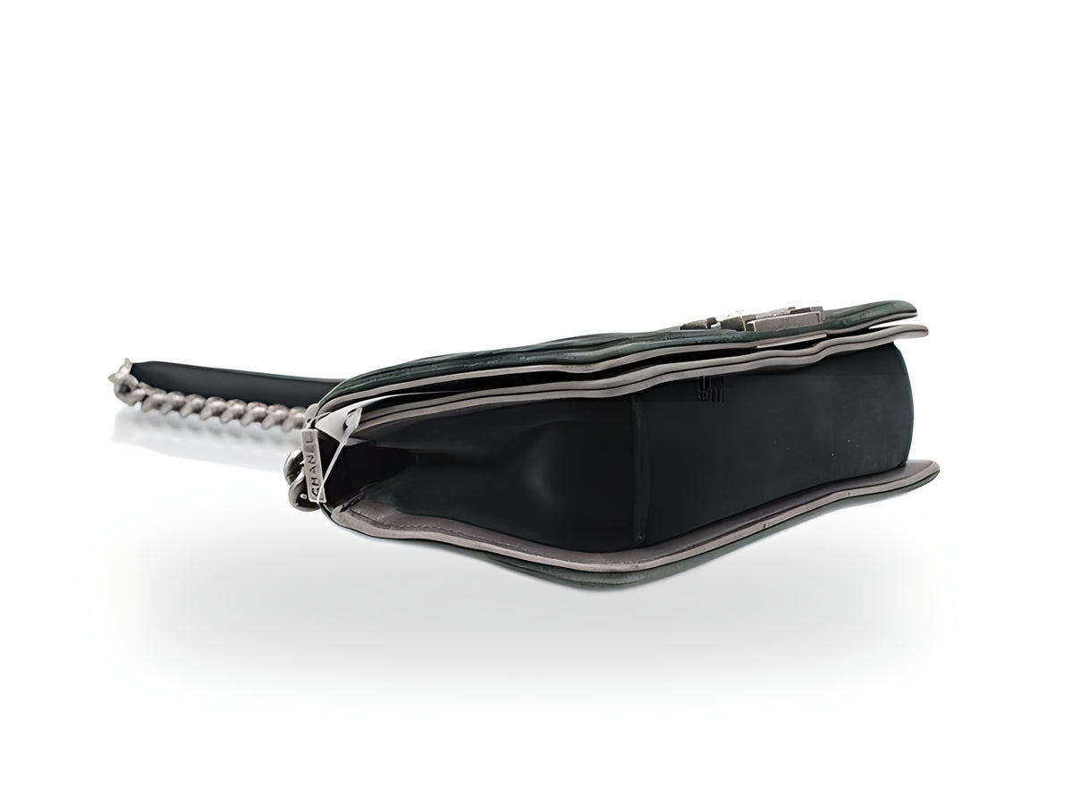 Chanel Boy velours vert sapin — vue 4