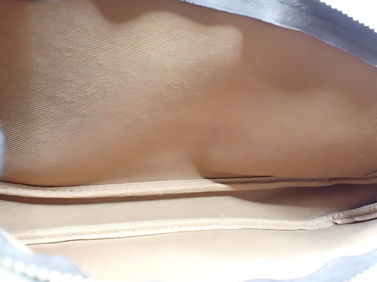 Louis Vuitton Pochette Accessoires Monogram – détail de l'intérieur