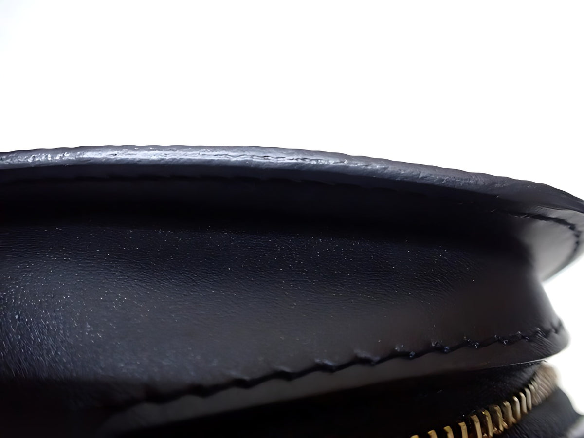 Louis Vuitton Trousse Dauphine PM noir — vue 6