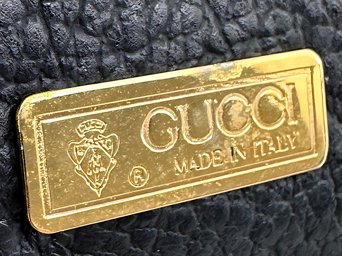 Gucci Vintage Étrier Cuir Grainé Noir Portefeuille Fermoir Doré – vue 05