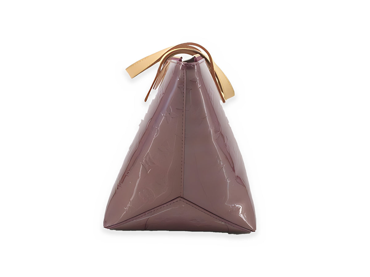 Louis Vuitton Bellevue PM Vernis Violette – vue de côté
