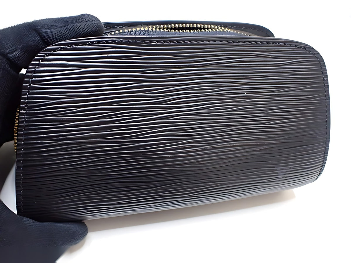 Louis Vuitton Trousse Dauphine PM noir — vue 7
