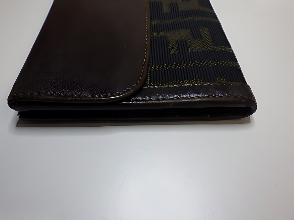 Fendi Zucca portefeuille long marron — détail 2